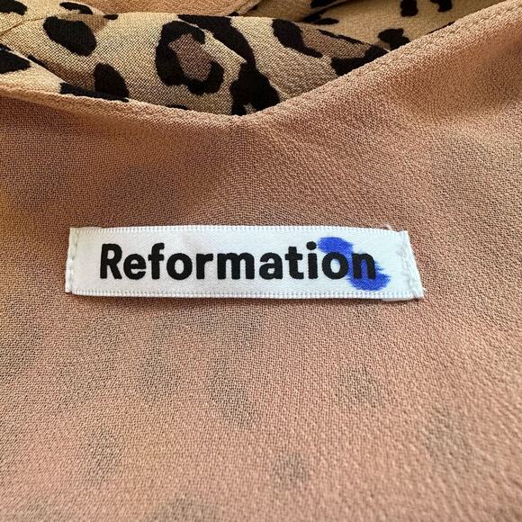 Reformation ANCHORAGE Feline Leopard Wrap Mini Dress sz XS - Picture 5 of 9